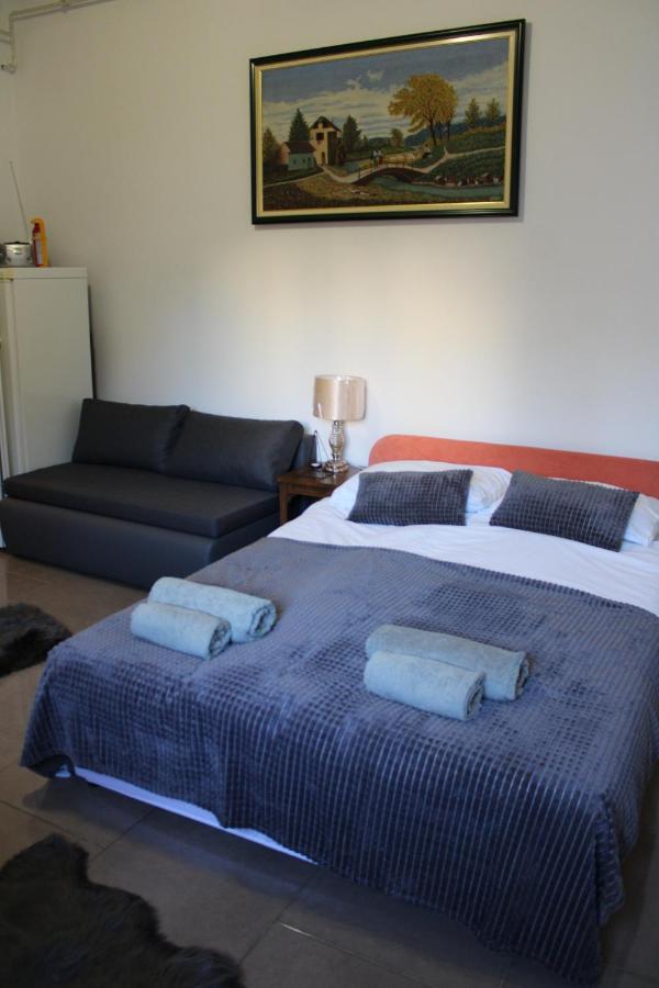 Studio apartman Hinko Ðakovo Esterno foto